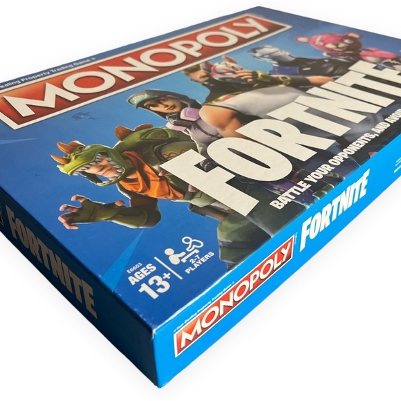 Monopoly Fortnite‎ Edition Property Trading Board Game by Hasbro 2018 - Picture 6 of 9